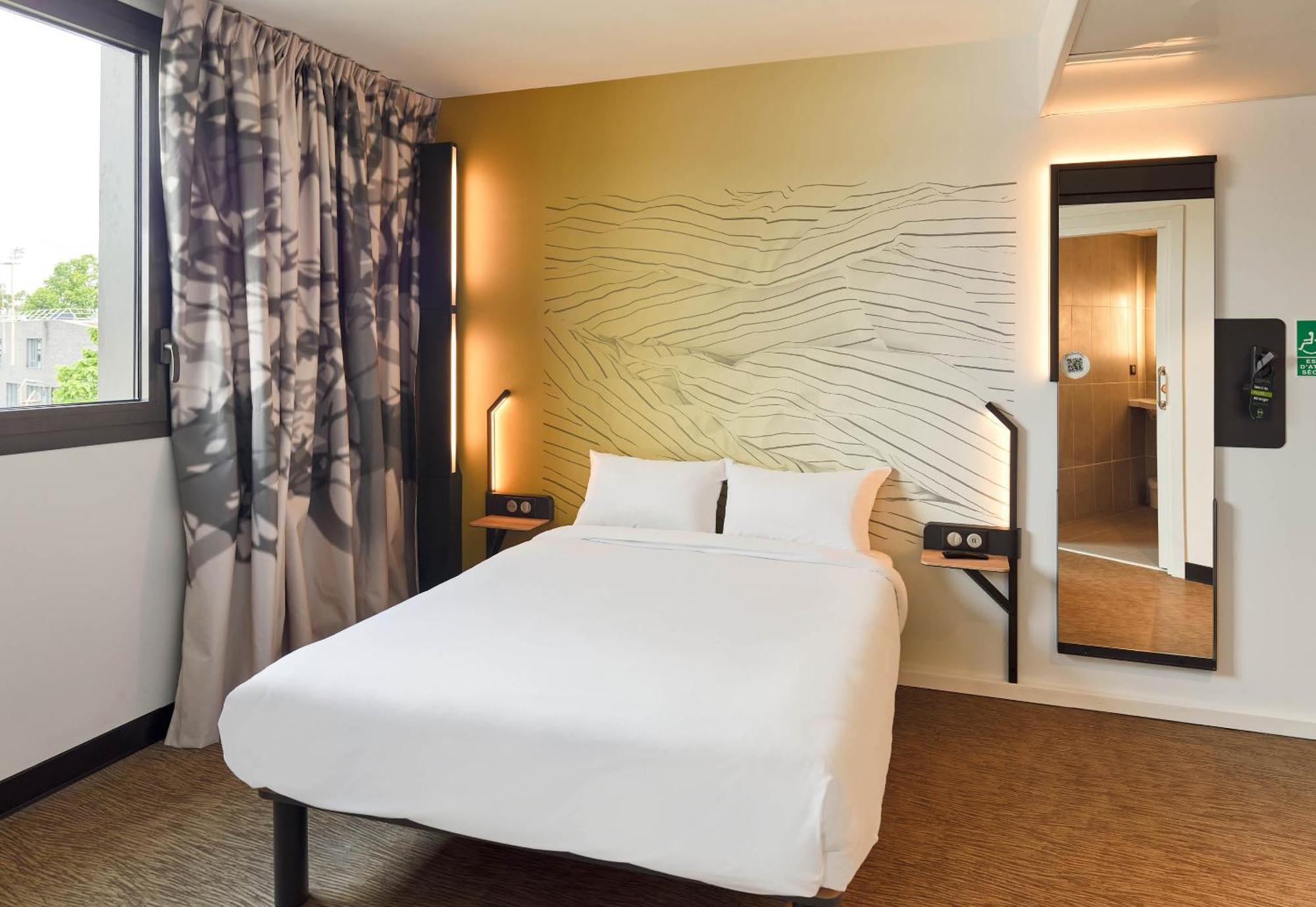 B&B Hotel Paris Clichy-Sous-Bois 3 Etoiles Zewnętrze zdjęcie
